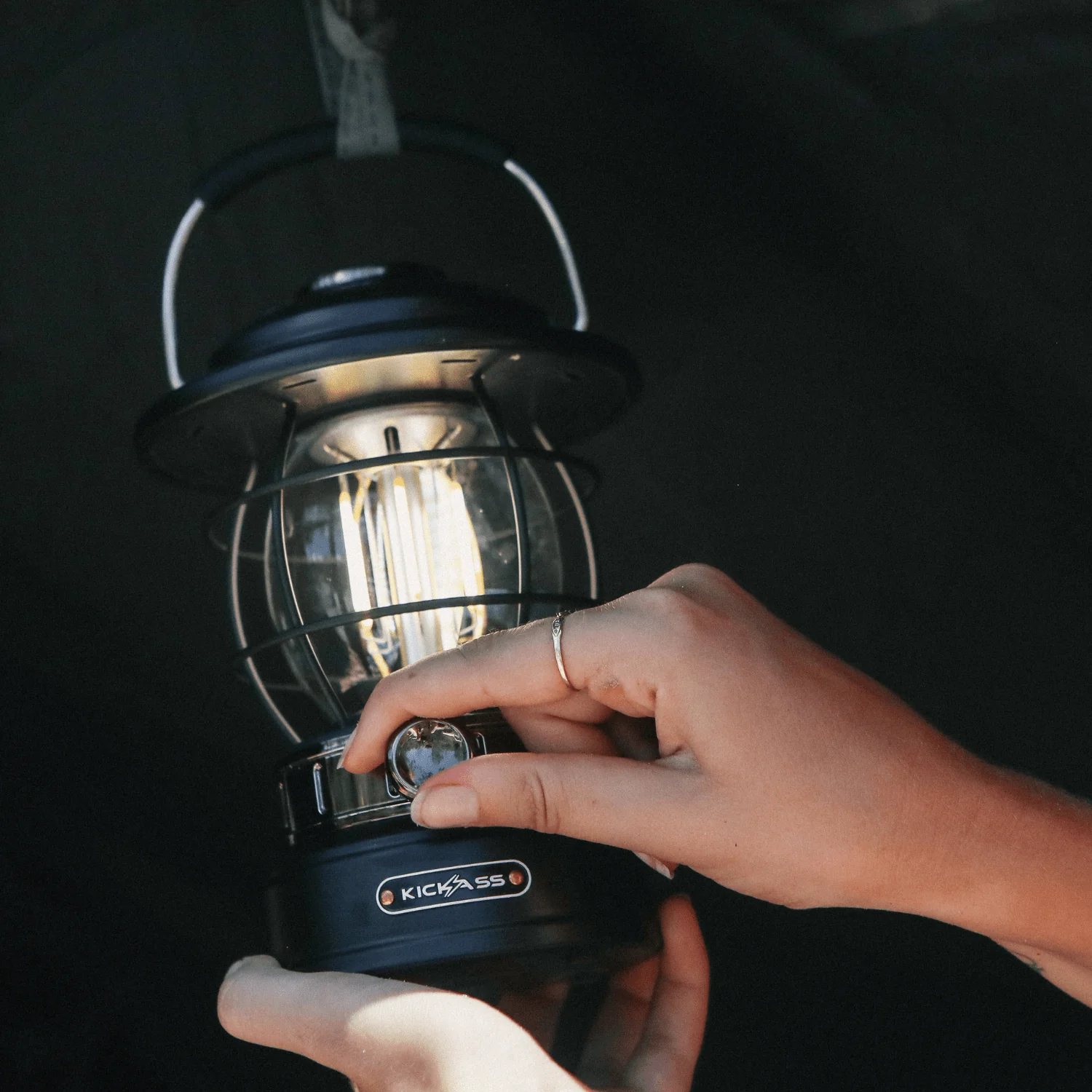 KickAss Vintage Camping Lantern - Black - Image 5